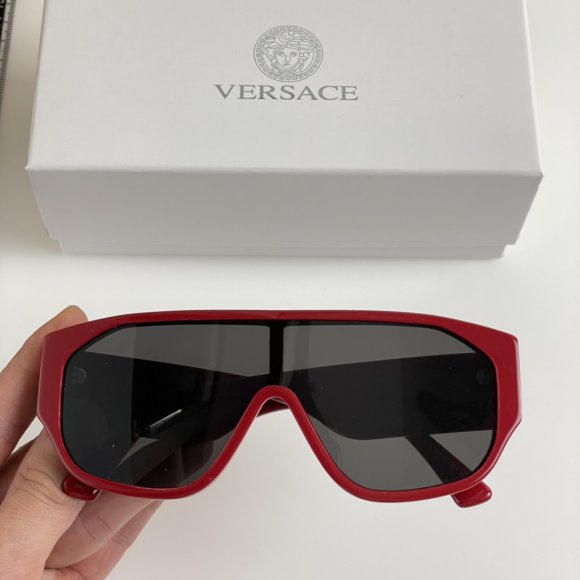 Versace - Солнцезащитные очки K2_2402VE11