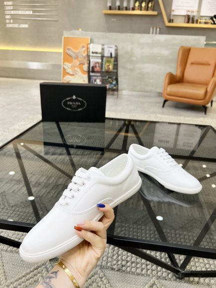 Prada - Мужские кроссовки RU_3105PR1