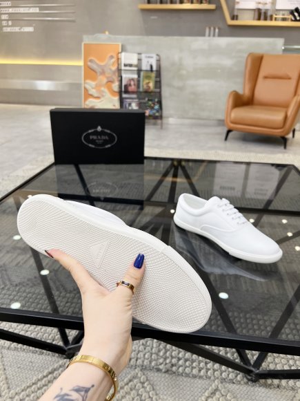 Prada - Мужские кроссовки RU_3105PR1