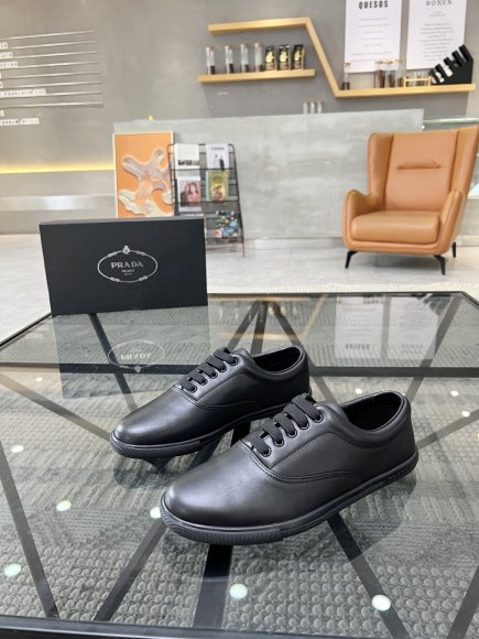 Prada - Мужские кроссовки RU_3105PR1