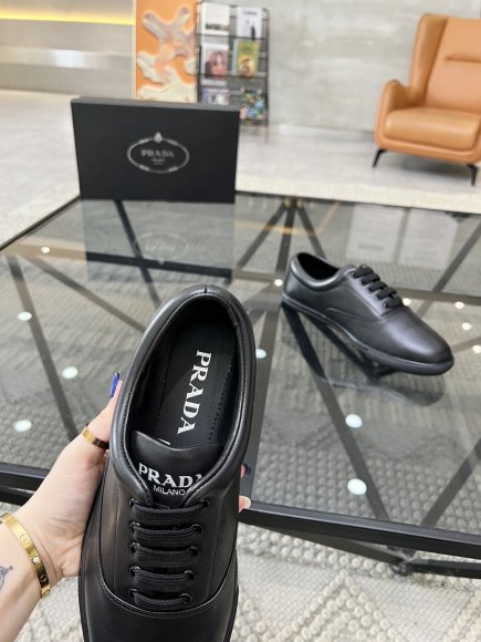 Prada - Мужские кроссовки RU_3105PR1