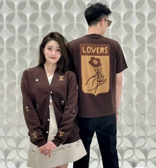 Louis Vuitton - Мужская кофта кардиган DZ_1501LV4 Louis Vuitton - Мужская кофта кардиган DZ_1501LV4