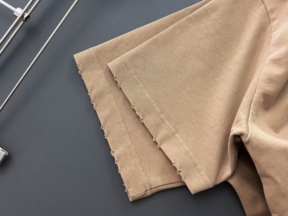 Burberry - Мужской костюм футболка шорты DF_0807BU9 Burberry - Мужской костюм футболка шорты DF_0807BU9