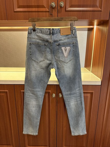 Valentino - Мужские джинсы MI_1605VA9 Valentino - Мужские джинсы MI_1605VA9