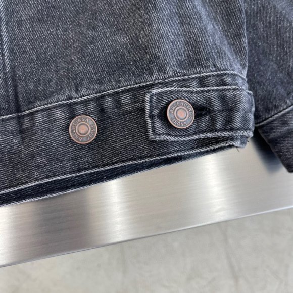 Balenciaga - Мужская джинсовая кофта куртка AH_2610BA8 Balenciaga - Мужская джинсовая кофта куртка AH_2610BA8