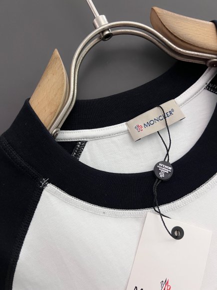 Moncler - Мужская футболка майка DF_0807MO10 Moncler - Мужская футболка майка DF_0807MO10