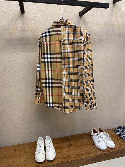 Burberry - Мужская рубашка DZ_1410BU9