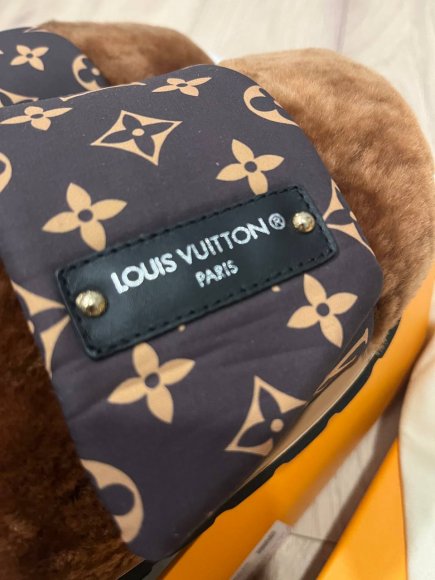 Louis Vuitton Тапочки S3D_2001LV11