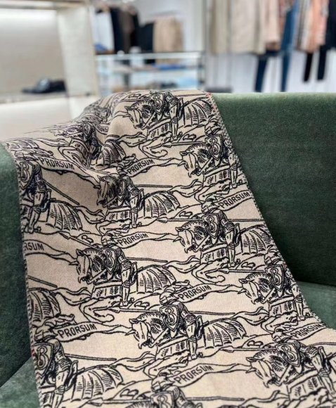 Burberry - Кашемировый шарф палантин JX_2909BU3 Burberry - Кашемировый шарф палантин JX_2909BU3