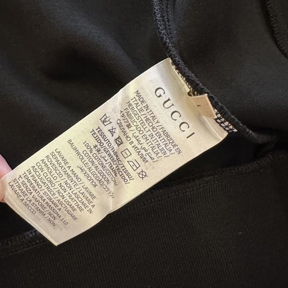 Gucci - Мужской спортивный костюм MI_0110GU8 Gucci - Мужской спортивный костюм MI_0110GU8