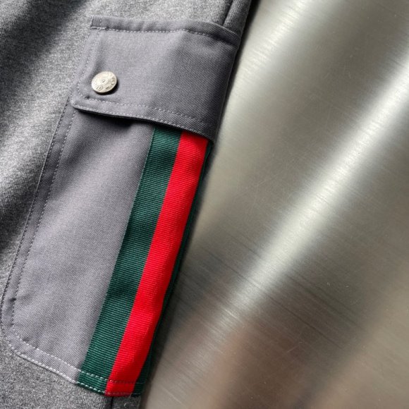 Gucci - Мужской спортивный костюм AH_1711GU1 Gucci - Мужской спортивный костюм AH_1711GU1