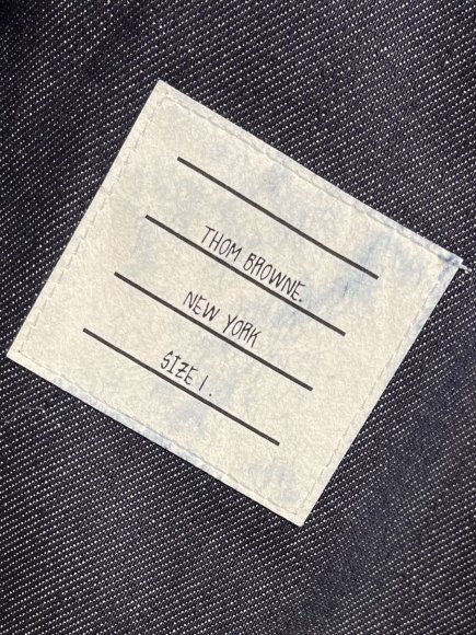 Thom Browne - Мужская джинсовая рубашка DZ_2912TB10 Thom Browne - Мужская джинсовая рубашка DZ_2912TB10