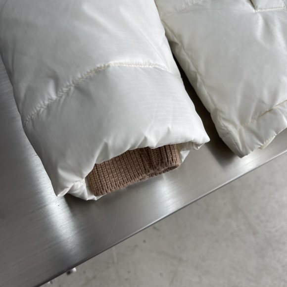 Gucci Think Thank - Мужская куртка пуховик TJ_0412GU9 Gucci Think Thank - Мужская куртка пуховик TJ_0412GU9