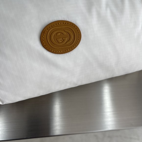 Gucci Think Thank - Мужская куртка пуховик TJ_0412GU9 Gucci Think Thank - Мужская куртка пуховик TJ_0412GU9