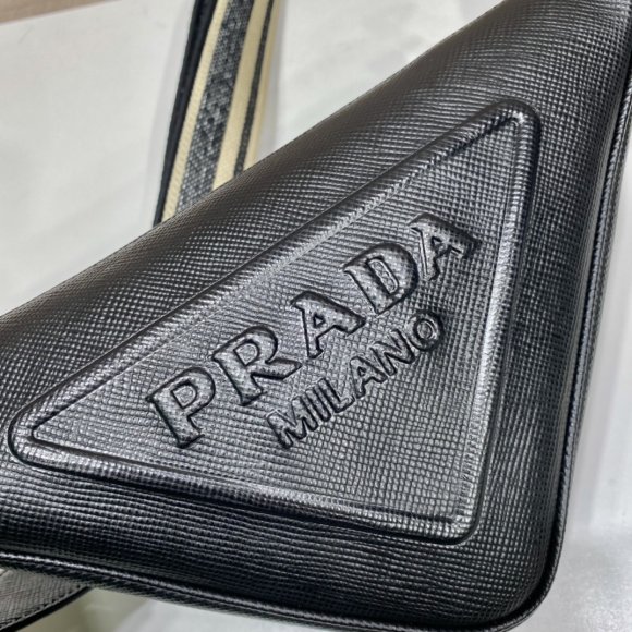 Prada Triangle Сумка мессенджер LG_2005PR2