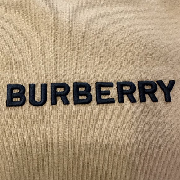 Burberry - Мужская футболка майка MI_1803BU1 Burberry - Мужская футболка майка MI_1803BU1