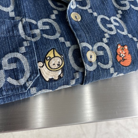 Gucci - Мужская джинсовая куртка рубашка TJ_1105GU5 Gucci - Мужская джинсовая куртка рубашка TJ_1105GU5