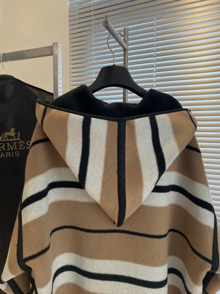 Hermes - Женское шерстяное пальто куртка WJ_1809HE2 Hermes - Женское шерстяное пальто куртка WJ_1809HE2