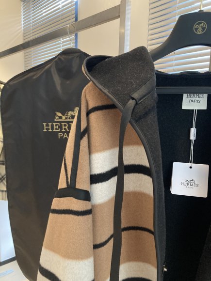 Hermes - Женское шерстяное пальто куртка WJ_1809HE2 Hermes - Женское шерстяное пальто куртка WJ_1809HE2