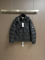 Moncler - Мужская куртка пуховик DZ_1311MO10 Moncler - Мужская куртка пуховик DZ_1311MO10