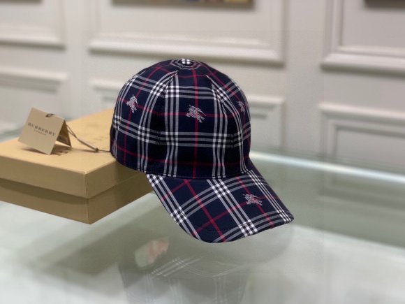 Burberry - Бейсболка кепка AO_2004BU8