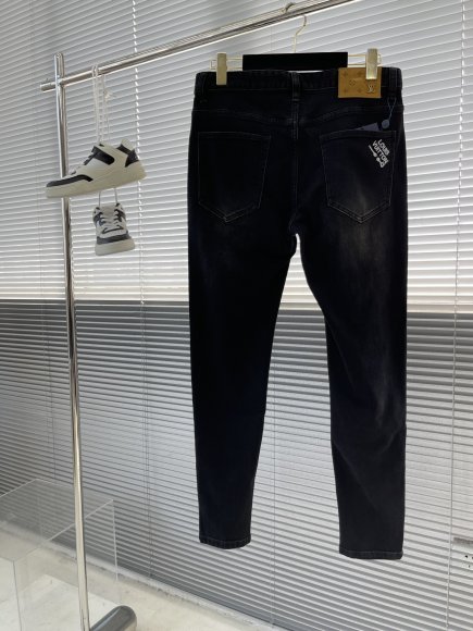 Louis Vuitton - Мужские штаны джинсы TJ_2710LV1 Louis Vuitton - Мужские штаны джинсы TJ_2710LV1