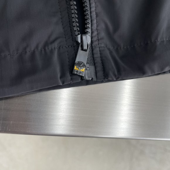 Fendi - Мужской костюм рубашка шорты TJ_0907FE4 Fendi - Мужской костюм рубашка шорты TJ_0907FE4