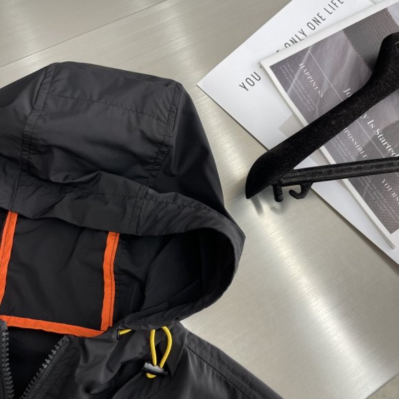 Fendi - Мужской костюм рубашка шорты TJ_0907FE4 Fendi - Мужской костюм рубашка шорты TJ_0907FE4