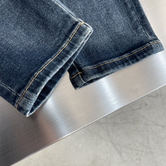 Gucci - Мужские штаны джинсы TJ_1411GU1