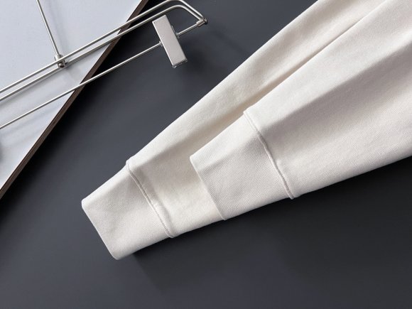 Louis Vuitton - Мужская кофта худи DZ_1712LV10