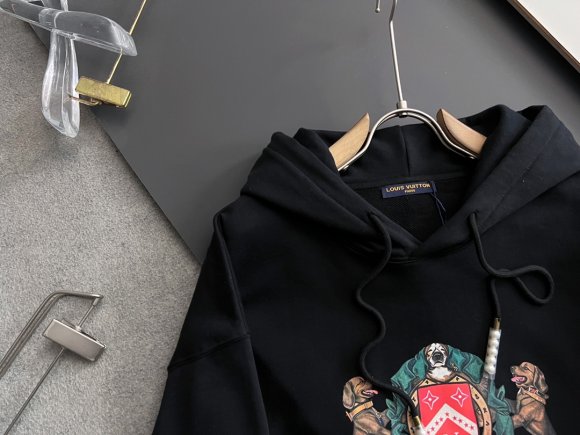 Louis Vuitton - Мужская кофта худи DZ_1712LV10