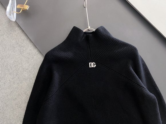 Dolce & Gabbana - Мужская кофта свитер DZ_1501DG12