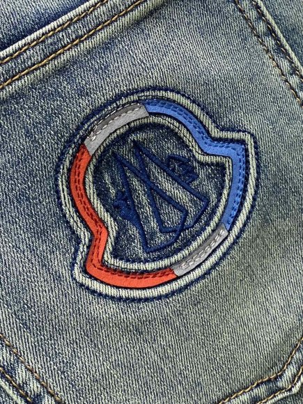 Moncler - Мужские штаны джинсы DF_2803MO11 Moncler - Мужские штаны джинсы DF_2803MO11