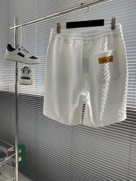 Louis Vuitton - Мужской костюм футболка шорты TJ_0907LV5 Louis Vuitton - Мужской костюм футболка шорты TJ_0907LV5