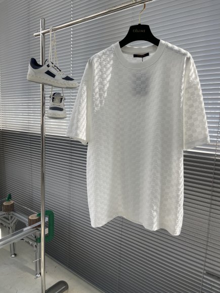 Louis Vuitton - Мужской костюм футболка шорты TJ_0907LV5 Louis Vuitton - Мужской костюм футболка шорты TJ_0907LV5