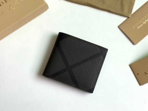 Burberry Кошелек CN_0505BU3 Burberry Кошелек CN_0505BU3