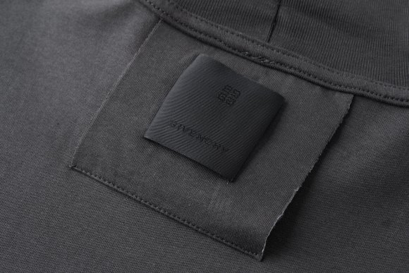 Givenchy - Мужская кофта водолазка C1_0507GI3 Givenchy - Мужская кофта водолазка C1_0507GI3