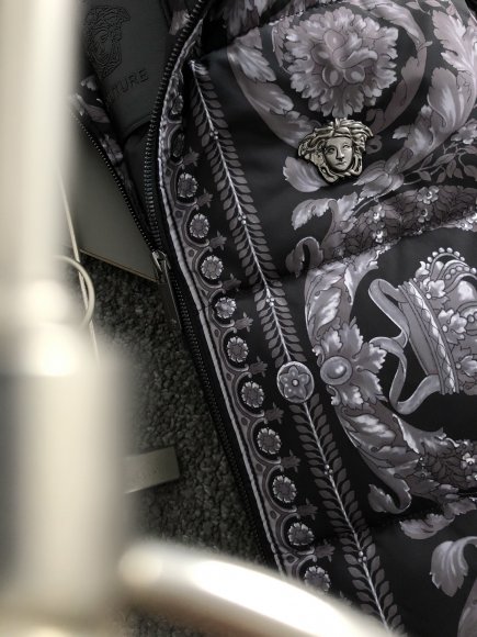 Dolce & Gabbana - Мужская куртка бомбер пуховик DF_2711DG10