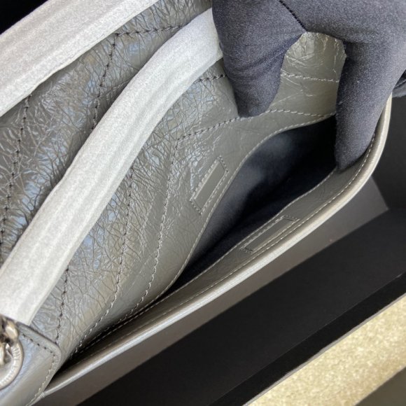 Saint Laurent - Женская сумка LG_0802SL2 Saint Laurent - Женская сумка LG_0802SL2