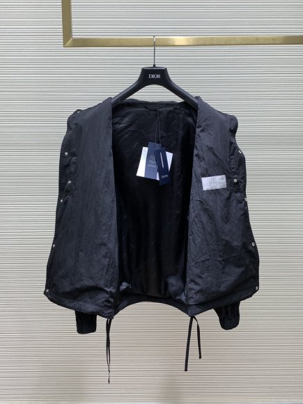 Dior - Мужская куртка ветровка TI_3007DI3 Dior - Мужская куртка ветровка TI_3007DI3