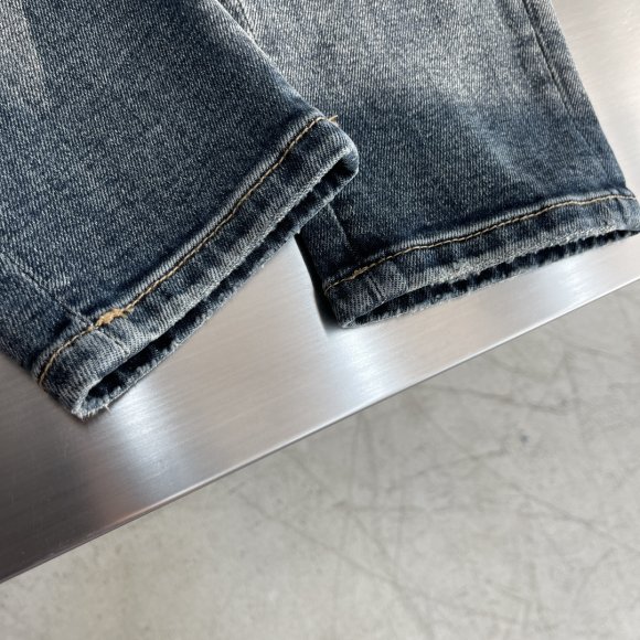 Dolce & Gabbana - Мужские штаны джинсы TJ_1411DG4