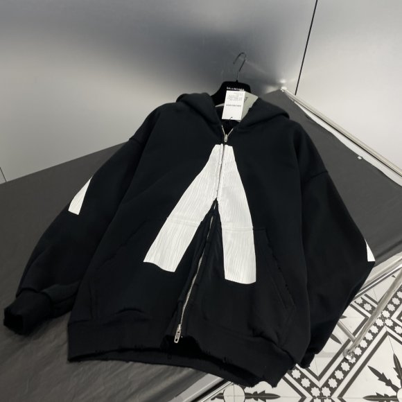 Balenciaga Archive Series - Мужская кофта толстовка худи FY_1912BA4 Balenciaga Archive Series - Мужская кофта толстовка худи FY_1912BA4