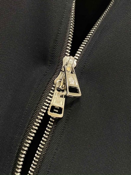 Moncler - Мужской спортивный костюм DF_2608MO8 Moncler - Мужской спортивный костюм DF_2608MO8