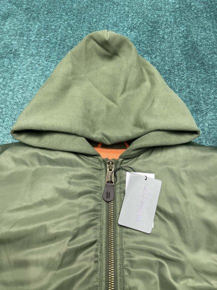 Balenciaga - Мужская куртка бомбер DZ_2811BA2 Balenciaga - Мужская куртка бомбер DZ_2811BA2