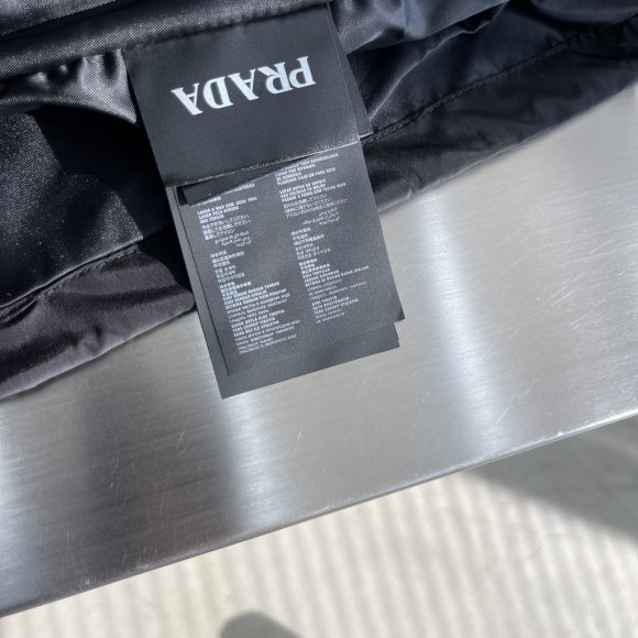 Prada - Мужская куртка ветровка TJ_0210PR8