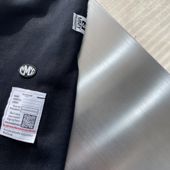 Maison Mihara Yasuhiro - Мужские спортивные штаны TJ_1411MM5 Maison Mihara Yasuhiro - Мужские спортивные штаны TJ_1411MM5