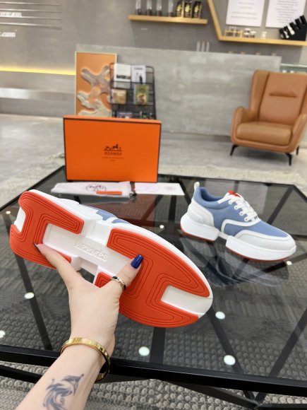 Hermes - Женские кроссовки RU_1406HE2W Hermes - Женские кроссовки RU_1406HE2W