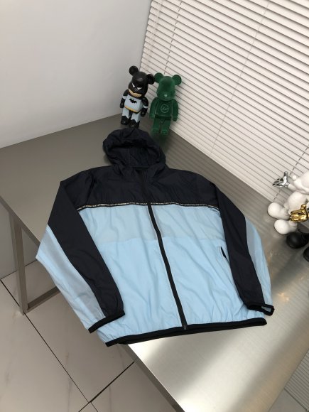 Fendi - Мужская куртка ветровка DZ_2708FE1