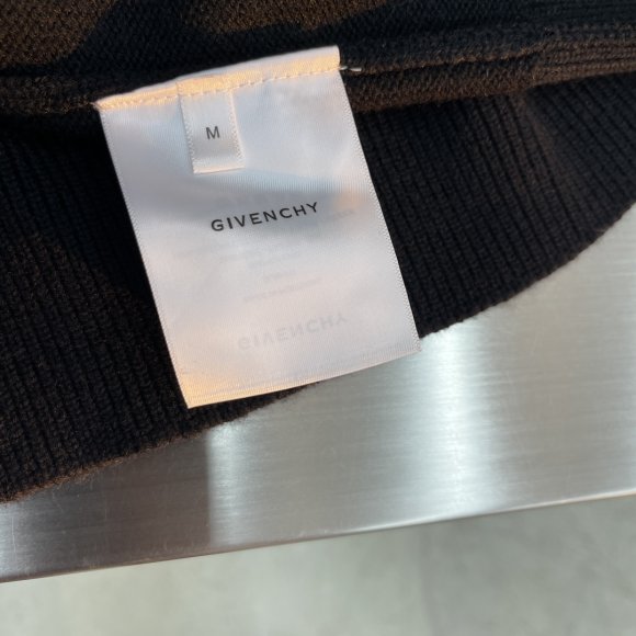 Givenchy - Мужская кофта свитер TJ_2001GI1