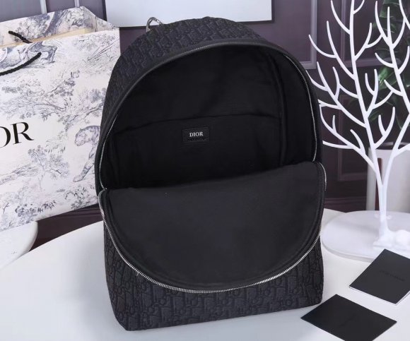 Dior Мужская сумка- рюкзак CN_0302DI1 Dior Мужская сумка- рюкзак CN_0302DI1